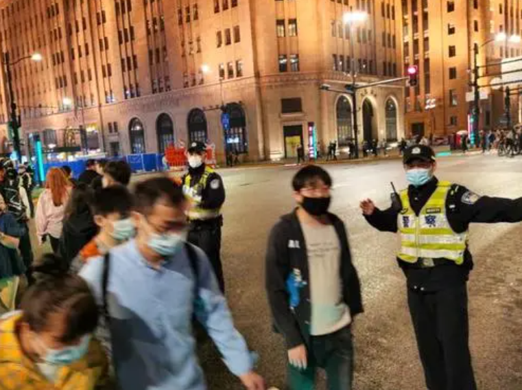 “上海疫情近几天呈下降趋势” 上海疫情几天了？