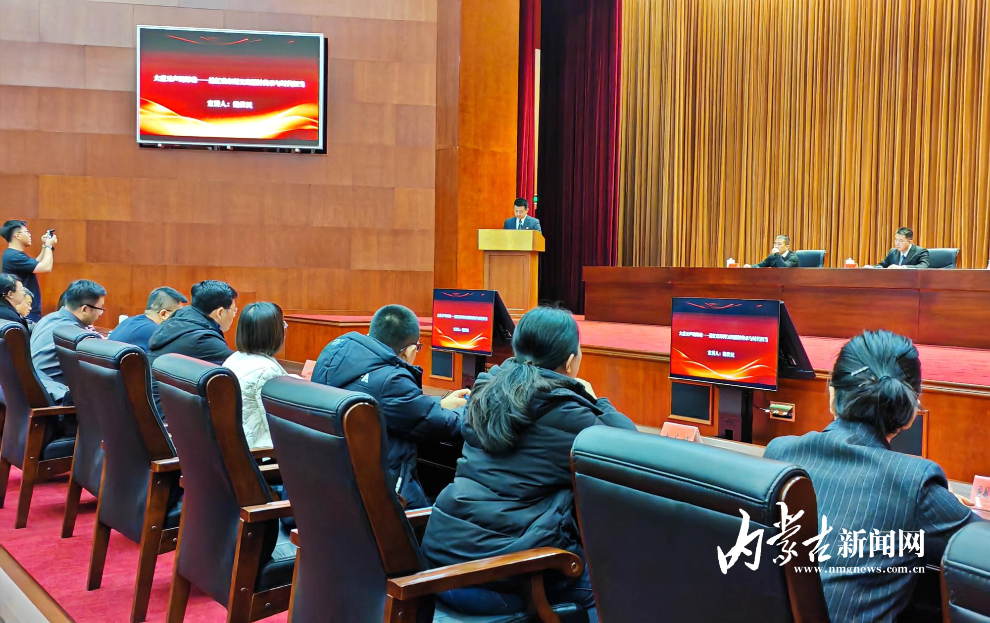 「呼和浩特市的疫情」〃呼和浩特市疫情防控新闻发布会-第2张图片