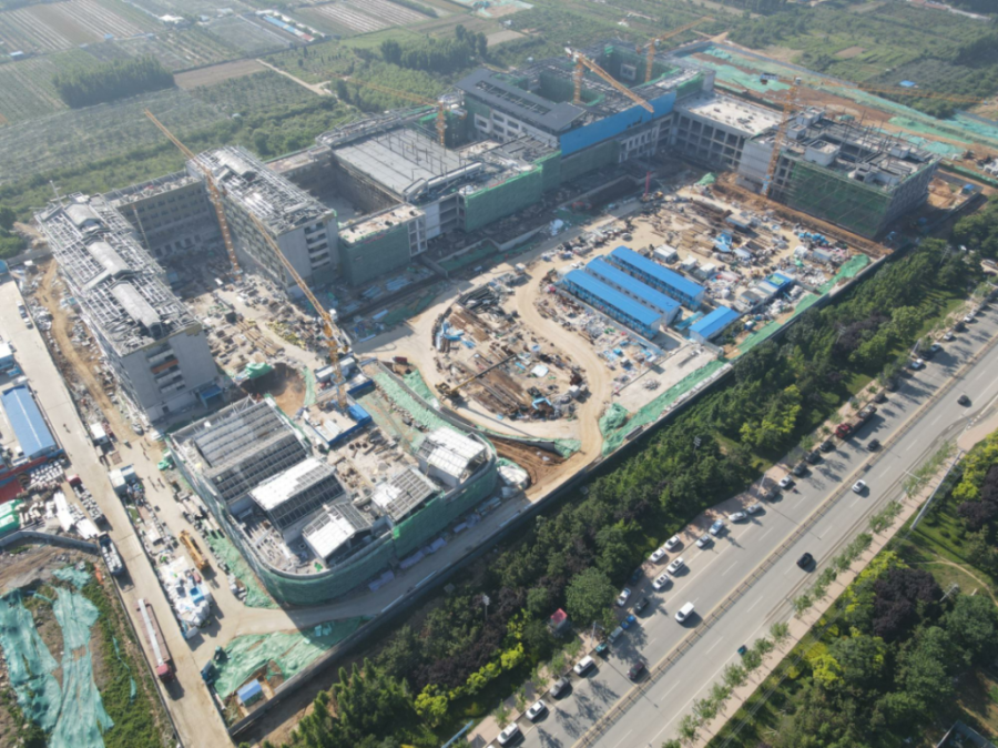 青岛一中学现多例确诊升为高风险︰(青岛一中是什么学校)-第2张图片